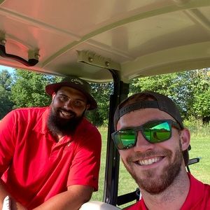 Meet your Posher, Aaron